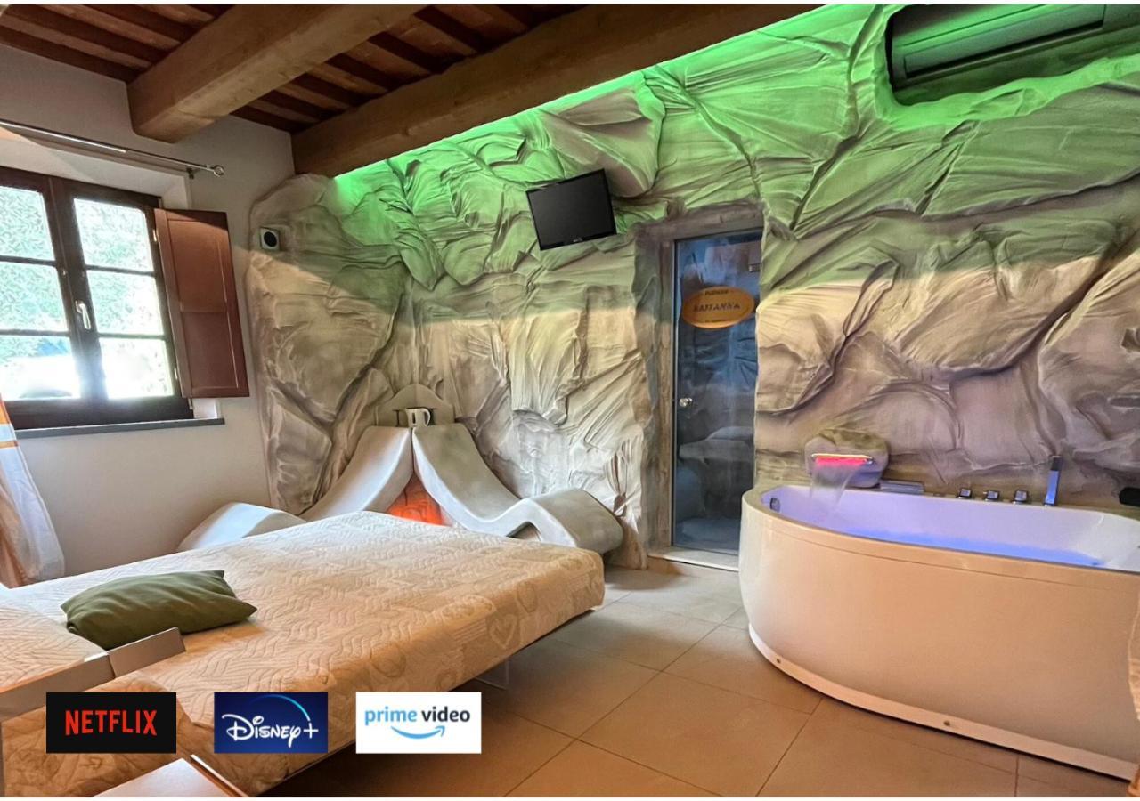 Podere Raffanna Ecologic House Massa e Cozzile Екстериор снимка